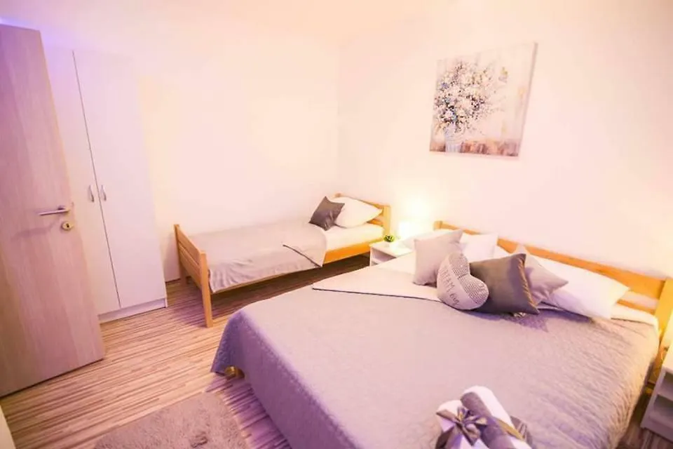 Apartment Apartman Marta Zadar